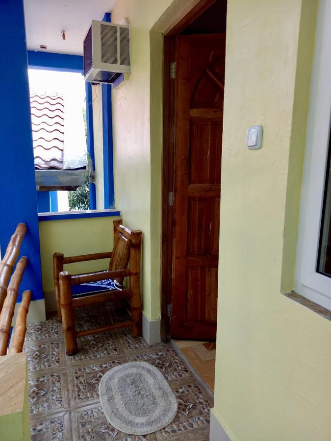 Prince Ludwig Beach Resort San Antonio  Exterior foto